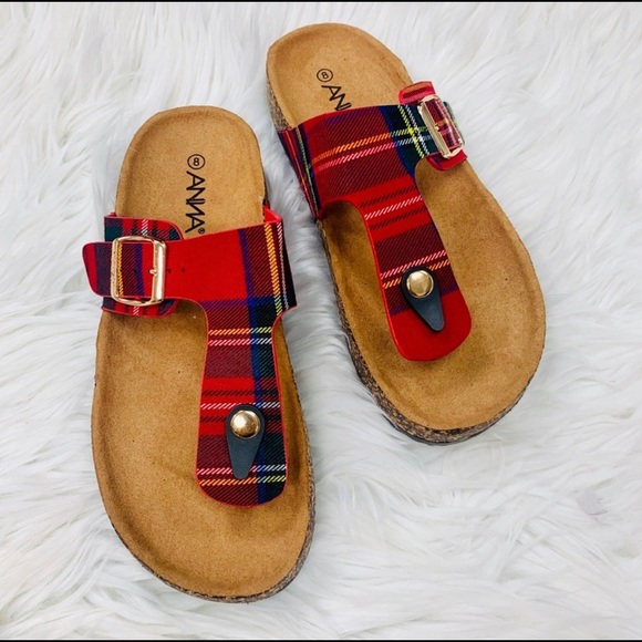 NWOT Brand New Red Flannel Sandals - Picture 2 of 4